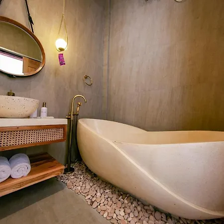 Kintsugi Private Villa Mandalika Kuta  Bagian luar foto