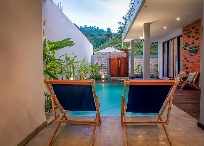 Kintsugi Private Villa Mandalika